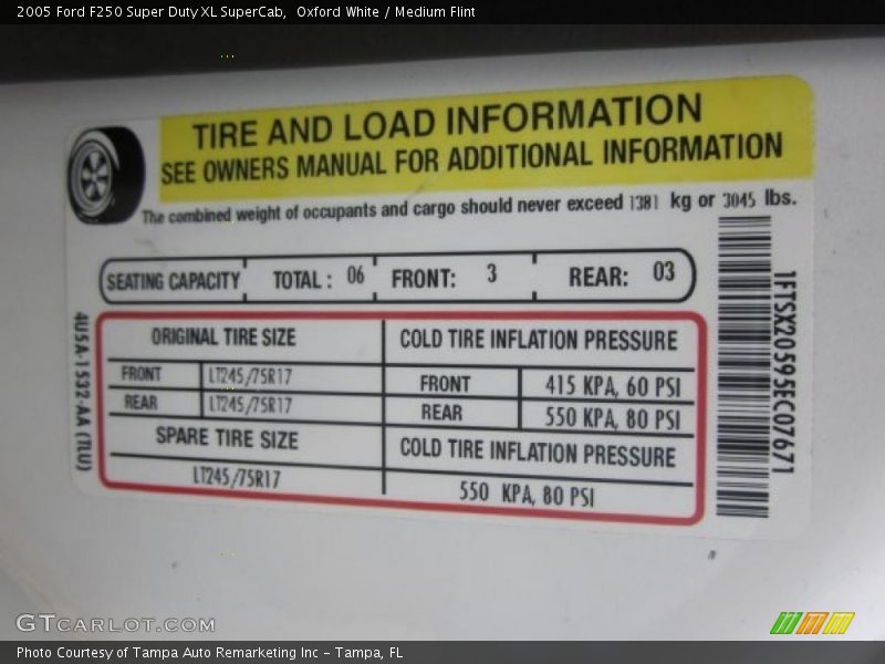 Info Tag of 2005 F250 Super Duty XL SuperCab