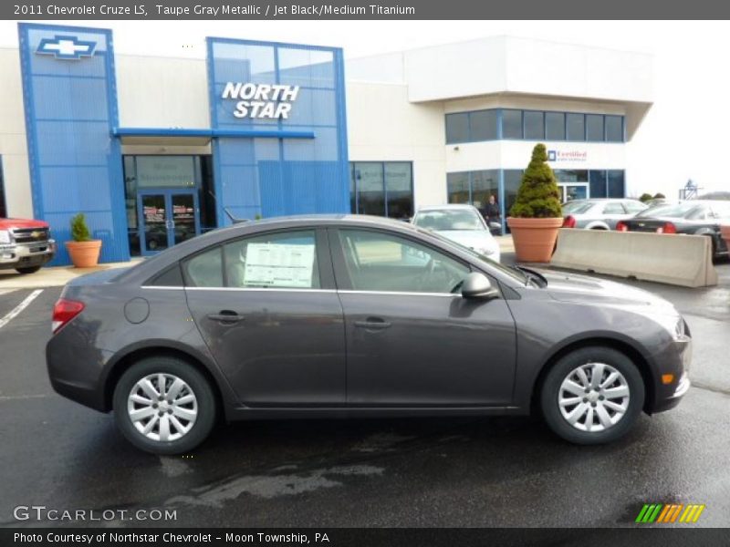 Taupe Gray Metallic / Jet Black/Medium Titanium 2011 Chevrolet Cruze LS