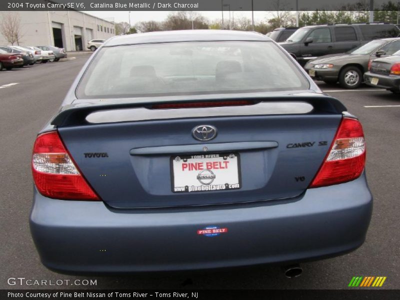 Catalina Blue Metallic / Dark Charcoal 2004 Toyota Camry SE V6