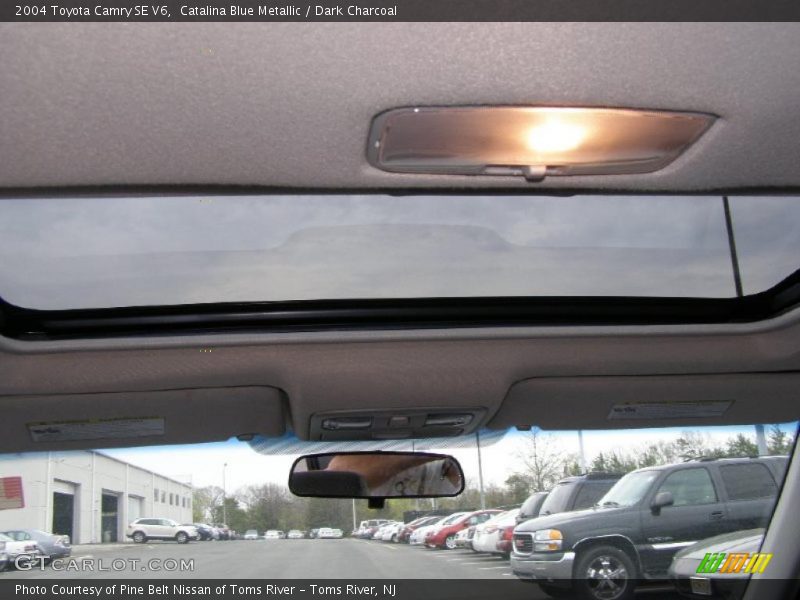 Catalina Blue Metallic / Dark Charcoal 2004 Toyota Camry SE V6