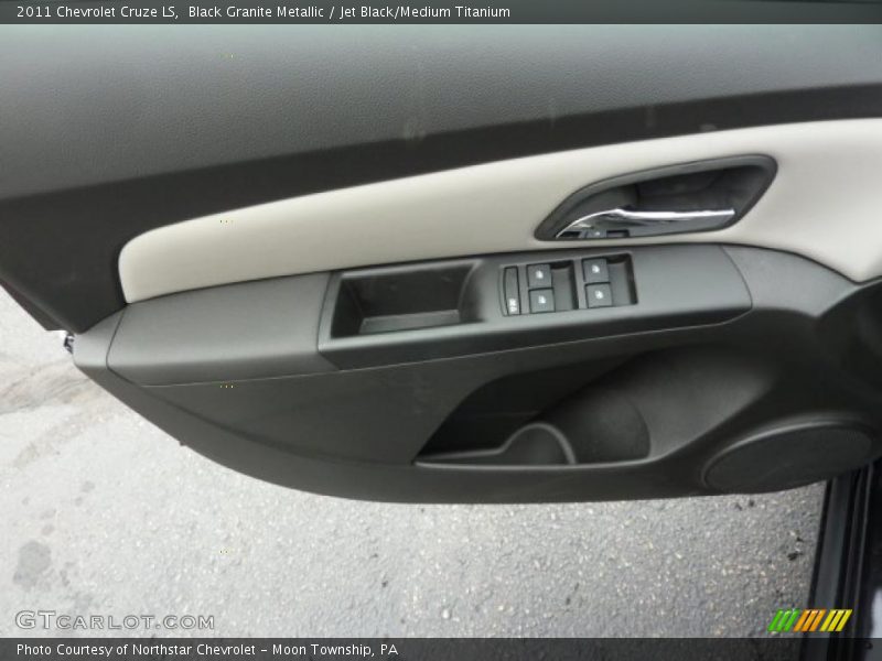 Black Granite Metallic / Jet Black/Medium Titanium 2011 Chevrolet Cruze LS
