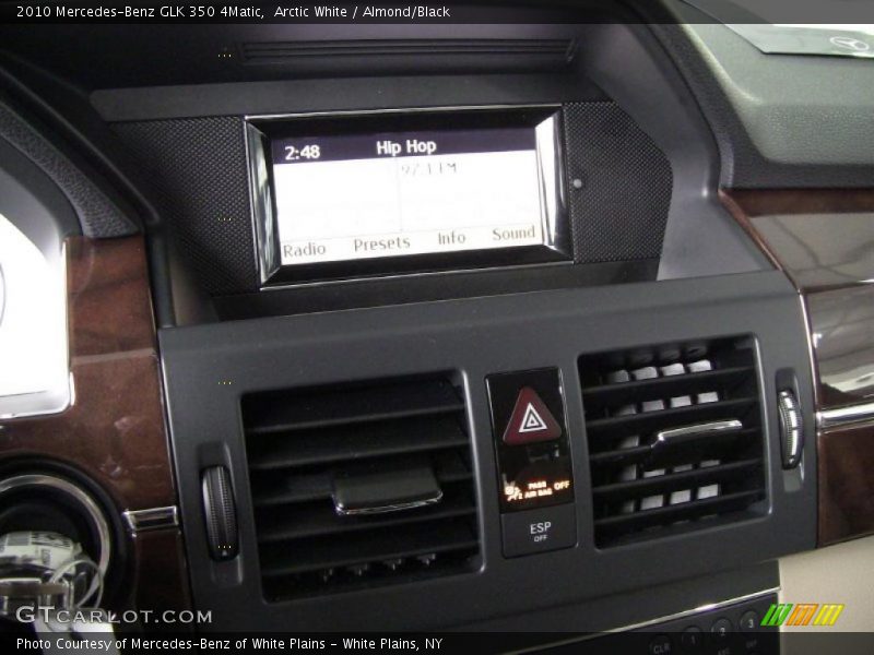 Arctic White / Almond/Black 2010 Mercedes-Benz GLK 350 4Matic