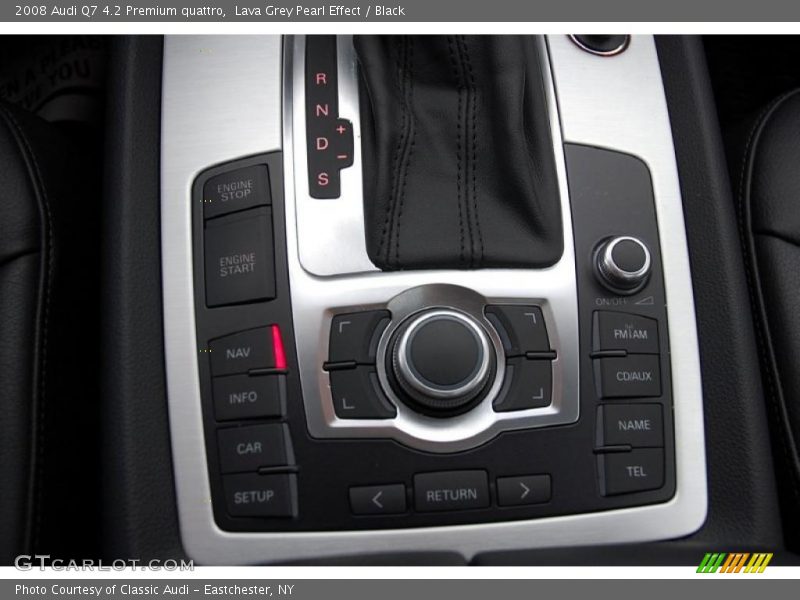 Controls of 2008 Q7 4.2 Premium quattro