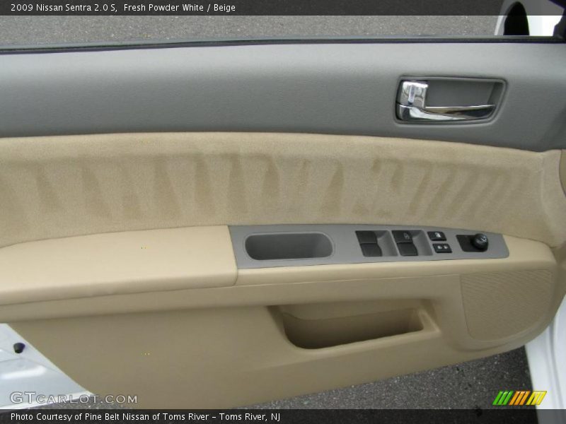 Fresh Powder White / Beige 2009 Nissan Sentra 2.0 S
