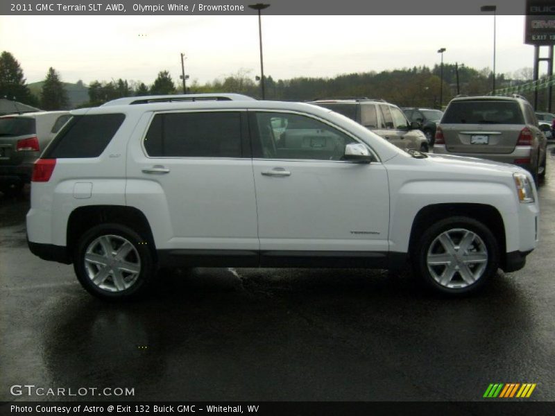 Olympic White / Brownstone 2011 GMC Terrain SLT AWD