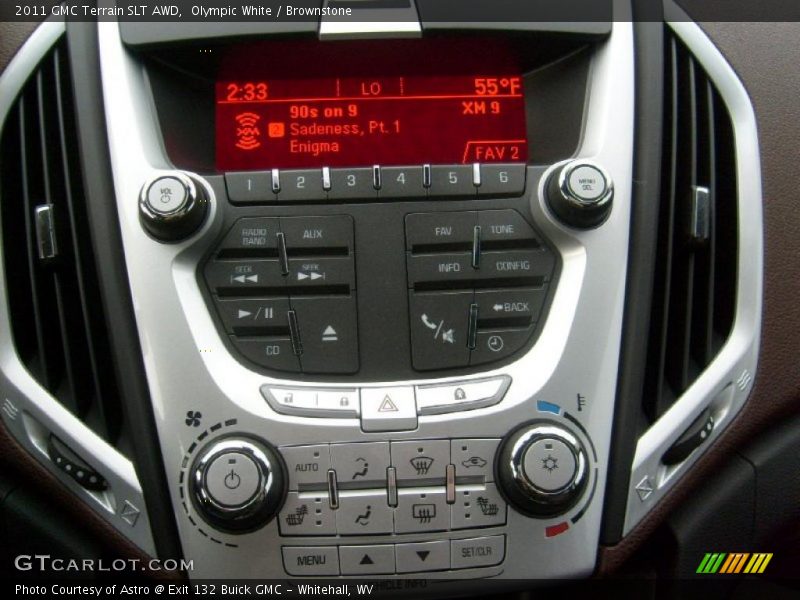 Controls of 2011 Terrain SLT AWD