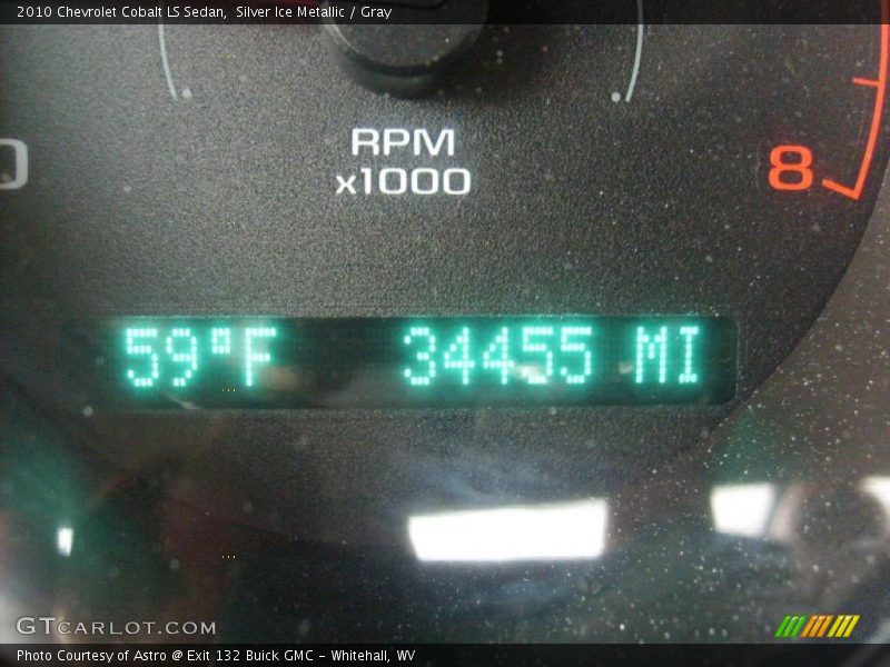 Silver Ice Metallic / Gray 2010 Chevrolet Cobalt LS Sedan