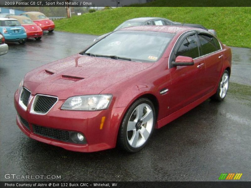 Front 3/4 View of 2009 G8 GT