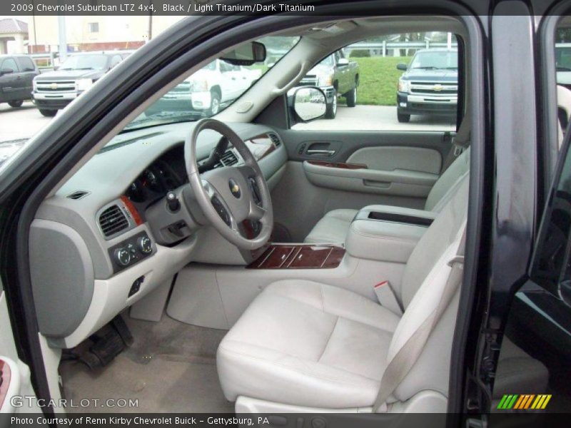  2009 Suburban LTZ 4x4 Light Titanium/Dark Titanium Interior