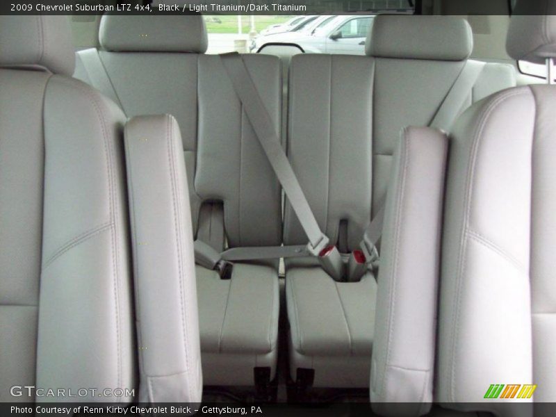  2009 Suburban LTZ 4x4 Light Titanium/Dark Titanium Interior
