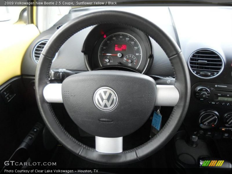 Sunflower Yellow / Black 2009 Volkswagen New Beetle 2.5 Coupe