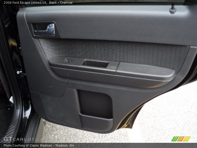 Black / Charcoal 2009 Ford Escape Limited V6