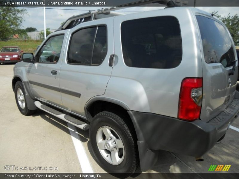Silver Lightning Metallic / Charcoal 2004 Nissan Xterra XE