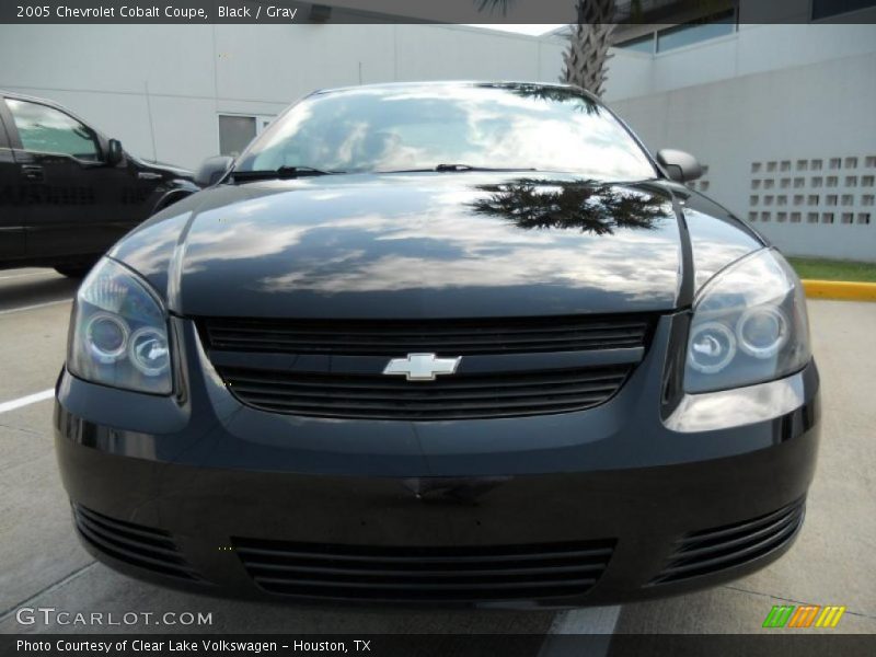 Black / Gray 2005 Chevrolet Cobalt Coupe