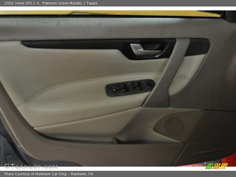 Platinum Green Metallic / Taupe 2002 Volvo S60 2.4