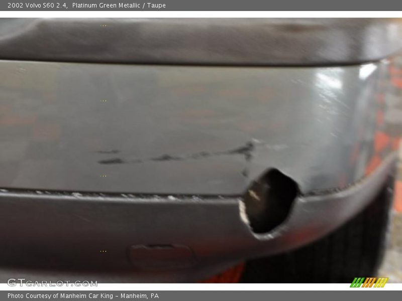 Platinum Green Metallic / Taupe 2002 Volvo S60 2.4