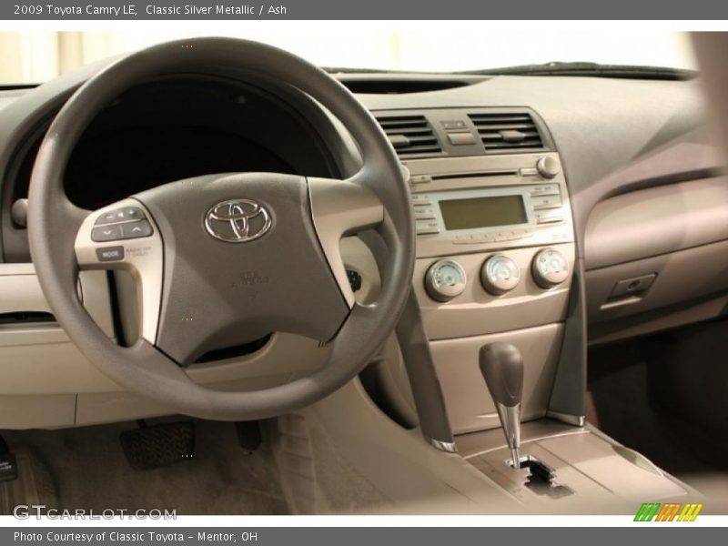 Classic Silver Metallic / Ash 2009 Toyota Camry LE