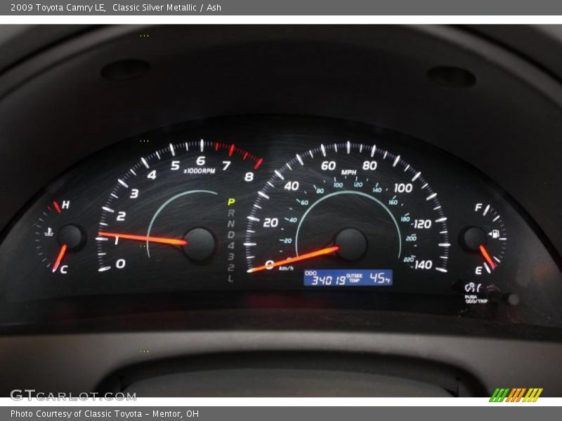 Classic Silver Metallic / Ash 2009 Toyota Camry LE