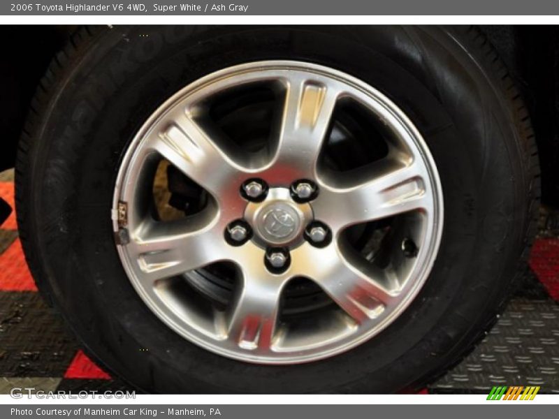 Super White / Ash Gray 2006 Toyota Highlander V6 4WD