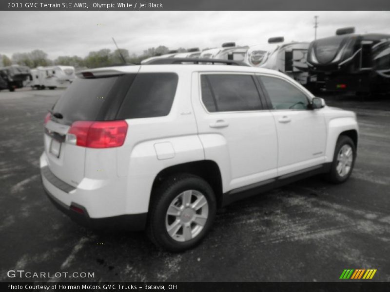 Olympic White / Jet Black 2011 GMC Terrain SLE AWD