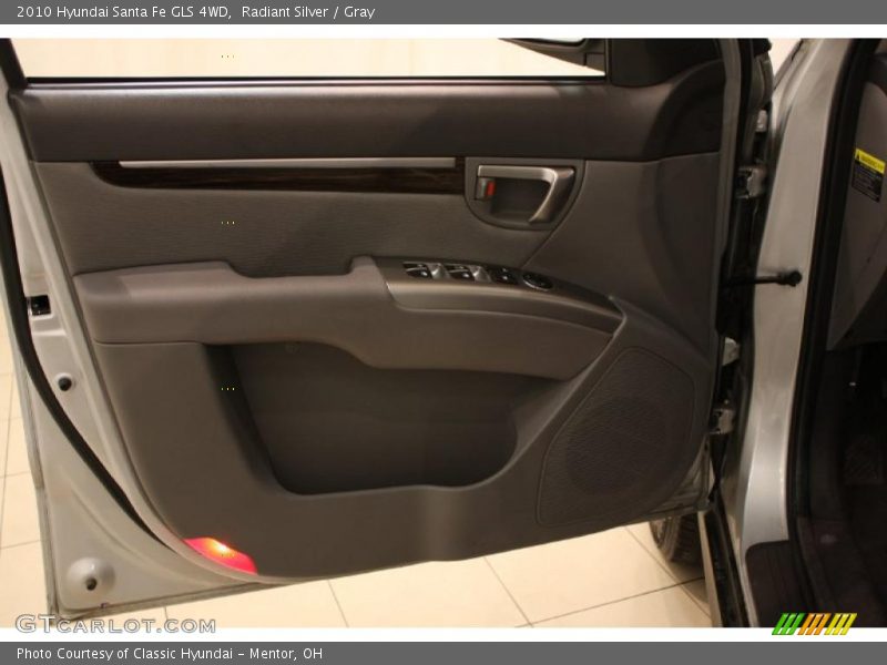 Radiant Silver / Gray 2010 Hyundai Santa Fe GLS 4WD