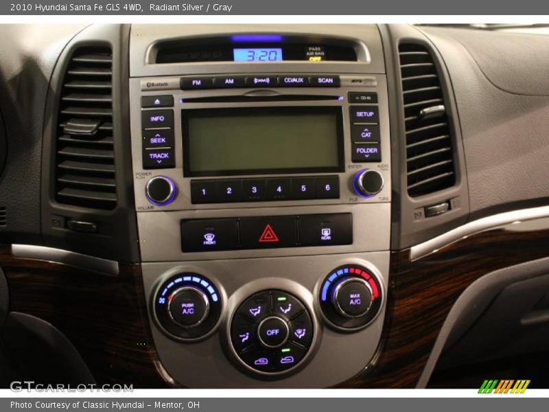 Radiant Silver / Gray 2010 Hyundai Santa Fe GLS 4WD