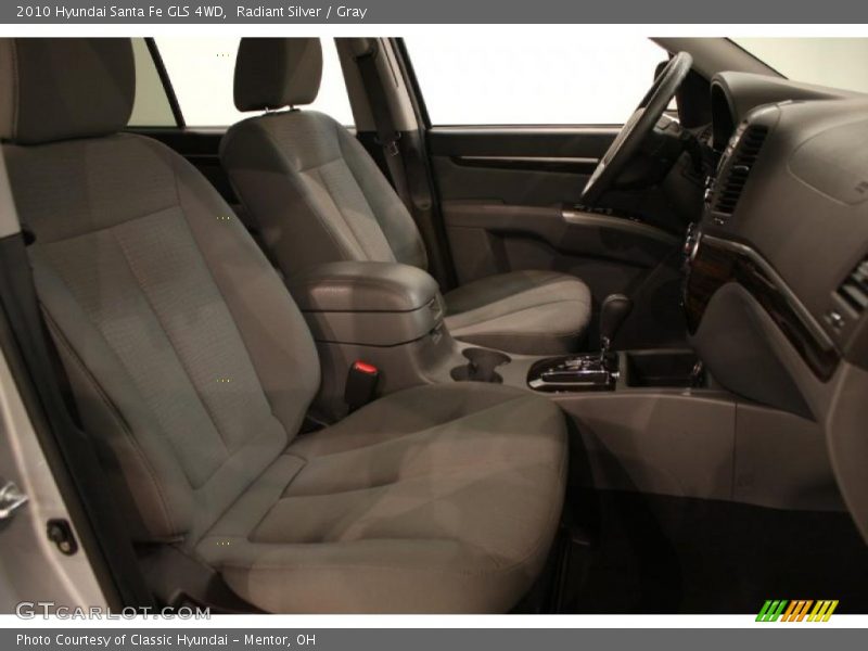 Radiant Silver / Gray 2010 Hyundai Santa Fe GLS 4WD