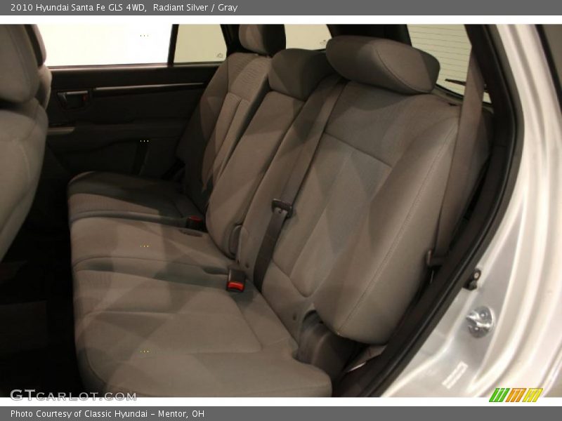 Radiant Silver / Gray 2010 Hyundai Santa Fe GLS 4WD