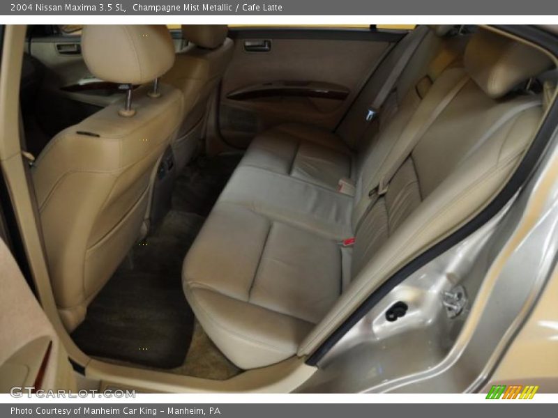 Champagne Mist Metallic / Cafe Latte 2004 Nissan Maxima 3.5 SL