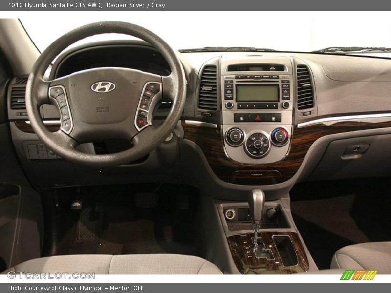 Radiant Silver / Gray 2010 Hyundai Santa Fe GLS 4WD
