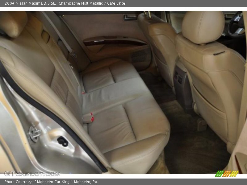 Champagne Mist Metallic / Cafe Latte 2004 Nissan Maxima 3.5 SL