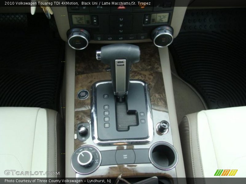 Black Uni / Latte Macchiatto/St. Tropez 2010 Volkswagen Touareg TDI 4XMotion