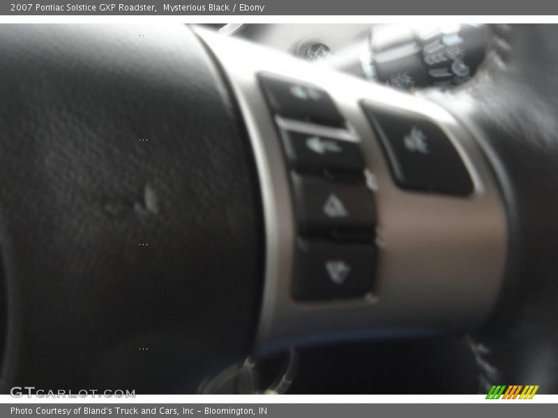 Mysterious Black / Ebony 2007 Pontiac Solstice GXP Roadster