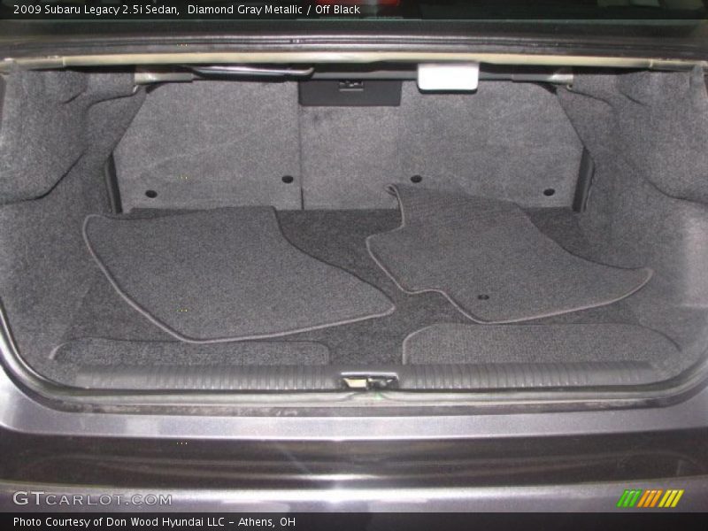 Diamond Gray Metallic / Off Black 2009 Subaru Legacy 2.5i Sedan