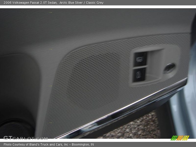 Arctic Blue Silver / Classic Grey 2006 Volkswagen Passat 2.0T Sedan