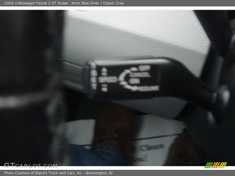 Arctic Blue Silver / Classic Grey 2006 Volkswagen Passat 2.0T Sedan