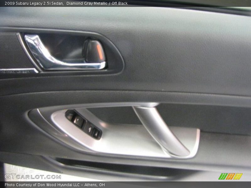 Diamond Gray Metallic / Off Black 2009 Subaru Legacy 2.5i Sedan