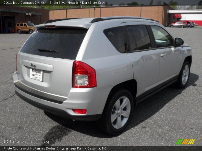 Bright Silver Metallic / Dark Slate Gray 2011 Jeep Compass 2.4 4x4