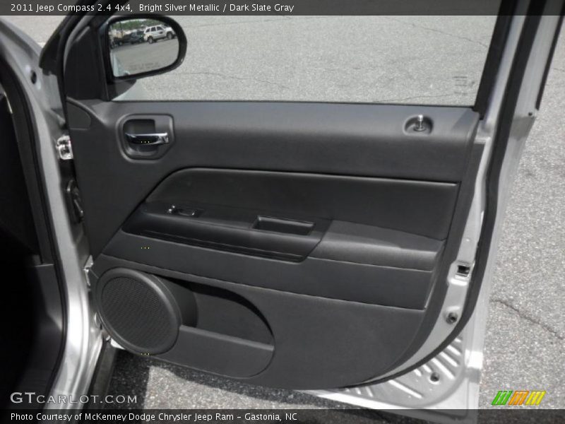 Bright Silver Metallic / Dark Slate Gray 2011 Jeep Compass 2.4 4x4