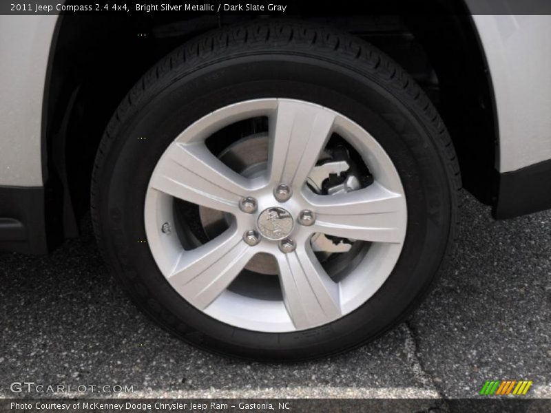 Bright Silver Metallic / Dark Slate Gray 2011 Jeep Compass 2.4 4x4