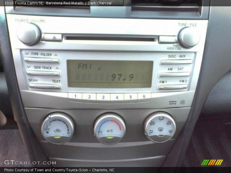 Barcelona Red Metallic / Dark Charcoal 2010 Toyota Camry SE