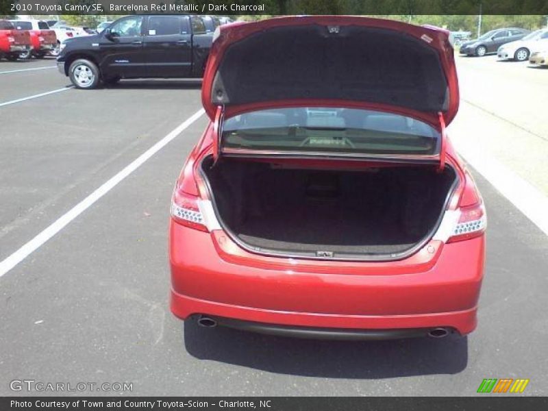 Barcelona Red Metallic / Dark Charcoal 2010 Toyota Camry SE