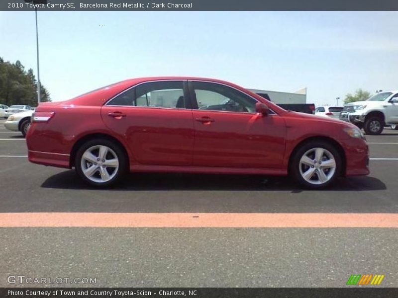 Barcelona Red Metallic / Dark Charcoal 2010 Toyota Camry SE