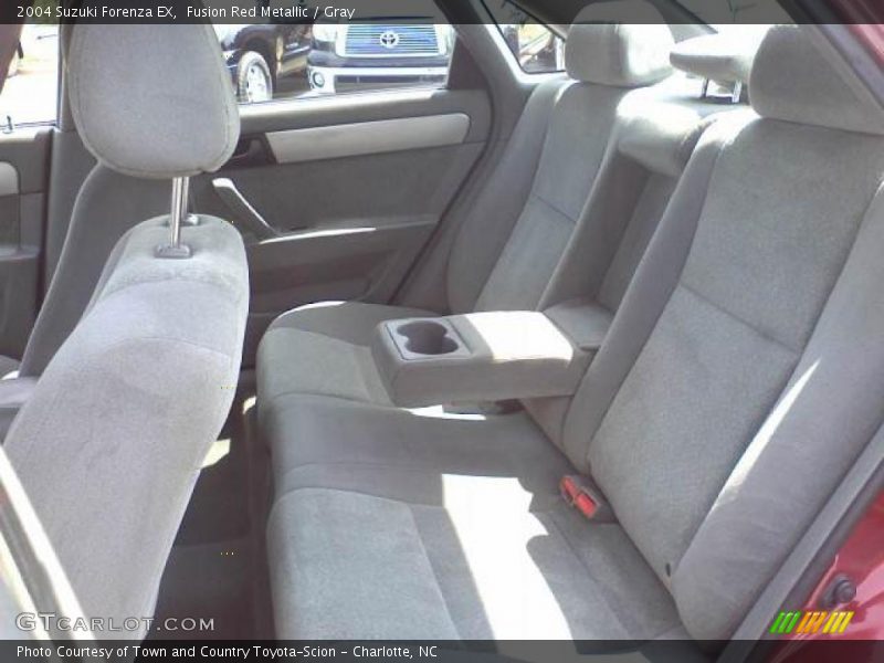 Fusion Red Metallic / Gray 2004 Suzuki Forenza EX