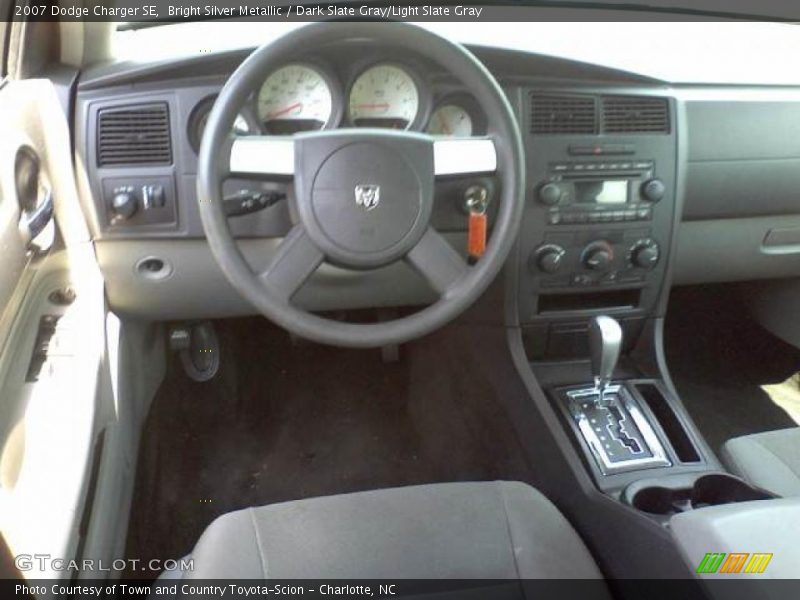Bright Silver Metallic / Dark Slate Gray/Light Slate Gray 2007 Dodge Charger SE