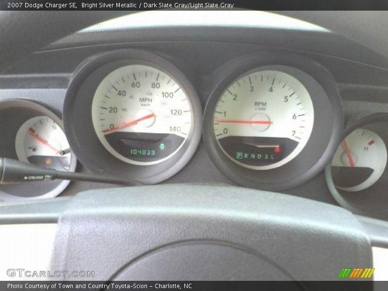 Bright Silver Metallic / Dark Slate Gray/Light Slate Gray 2007 Dodge Charger SE