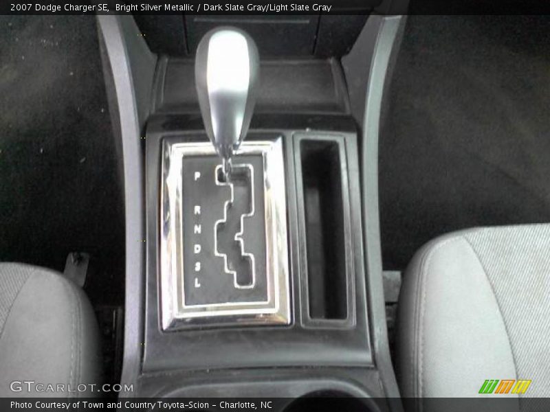 Bright Silver Metallic / Dark Slate Gray/Light Slate Gray 2007 Dodge Charger SE