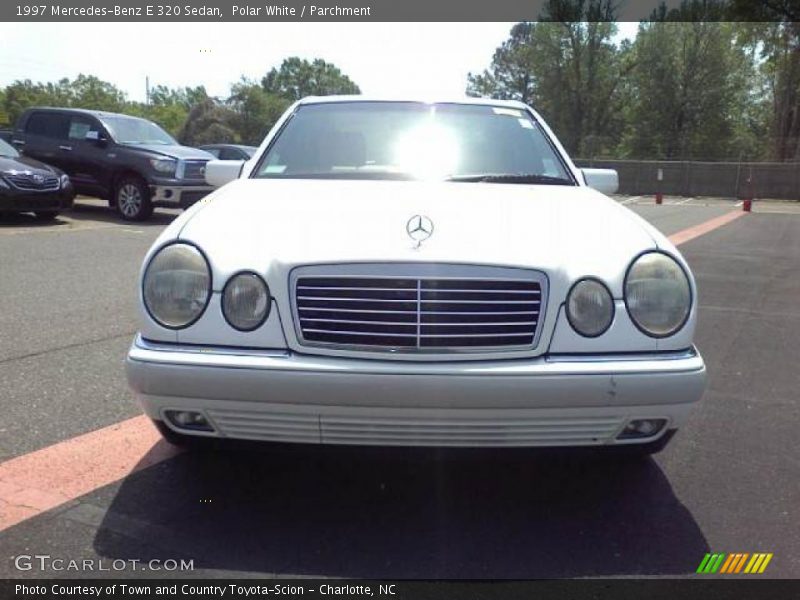 Polar White / Parchment 1997 Mercedes-Benz E 320 Sedan