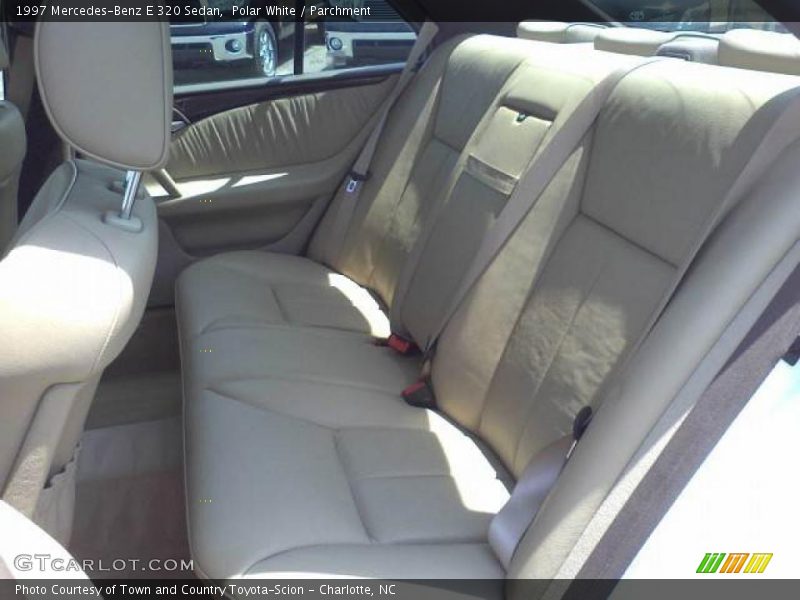 Polar White / Parchment 1997 Mercedes-Benz E 320 Sedan
