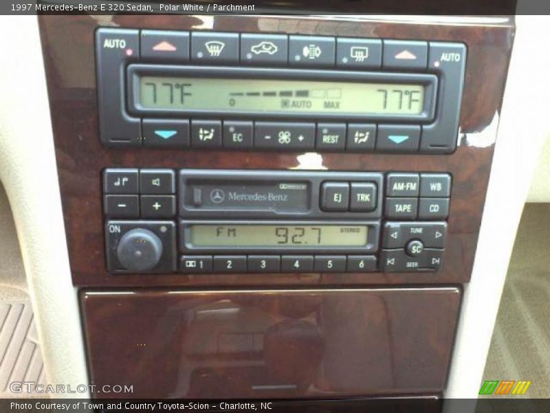 Polar White / Parchment 1997 Mercedes-Benz E 320 Sedan